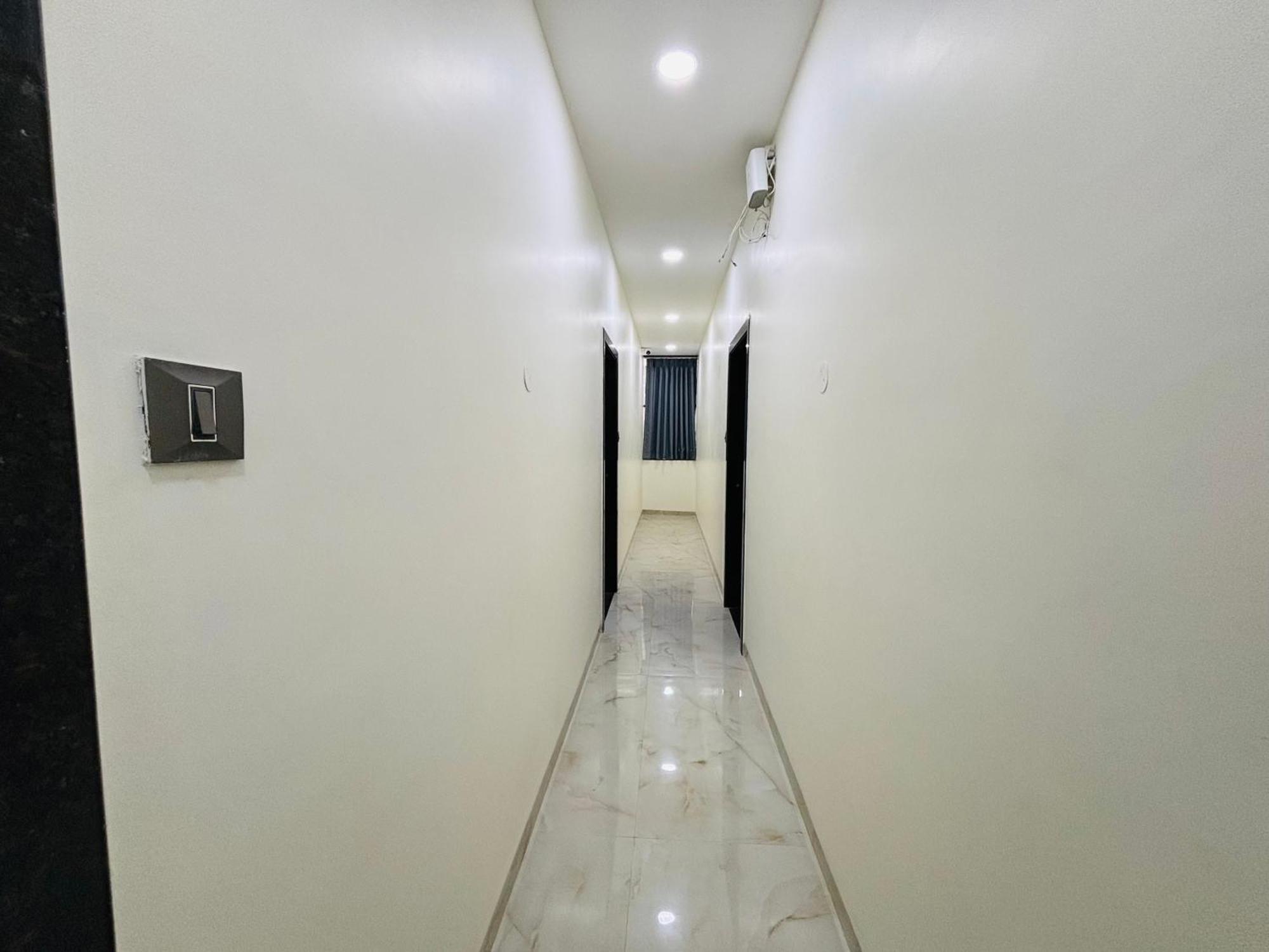 Hotel Sky City ナーグプル エクステリア 写真